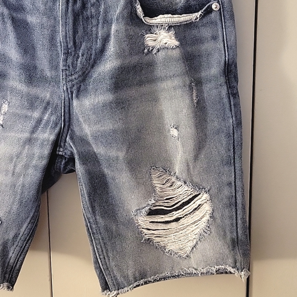 Mens PacSun distressed jean shorts - Picture 3 of 6